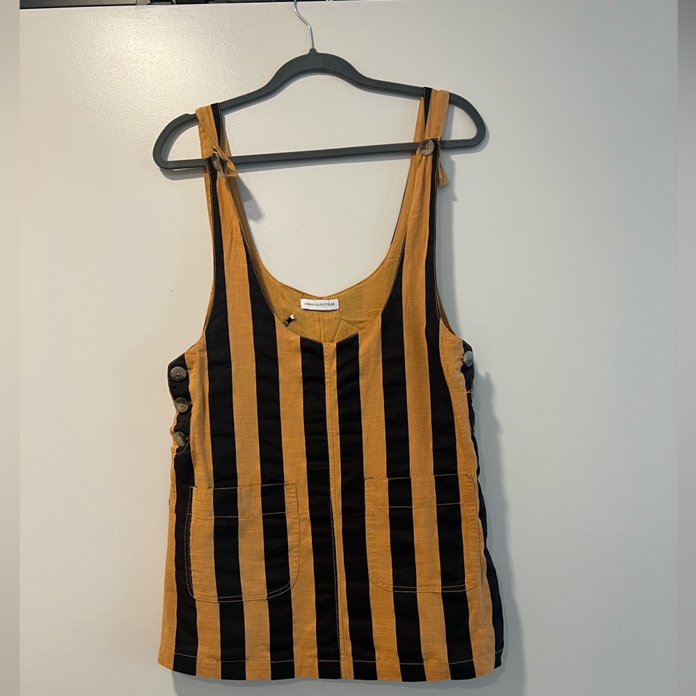 Urban Outfitters Oversized Striped Top. Size Medium.